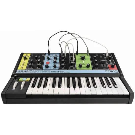MOOG GRANDMOTHER 32-tipkovni pol-modularni analogni sintetizator in sekvencer