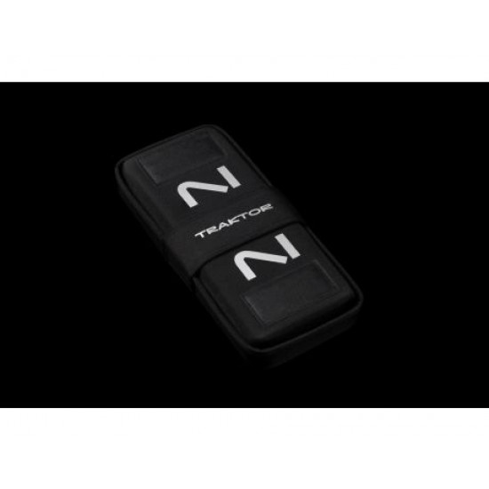 NATIVE INTSRUMENTS TRAKTOR KONTROL X1 MK3 + NEW X1 MK3 BAG