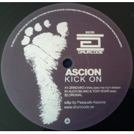 Ascion – Kick On (Drumcode – DC55)