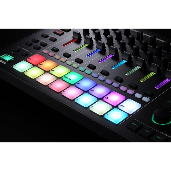 ROLAND MC-707 GROOVEBOX