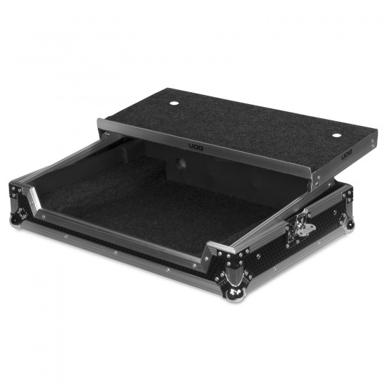UDG Ultimate Flight Case NI Traktor Kontrol S2 MK3 Silver Plus Laptop Shelf